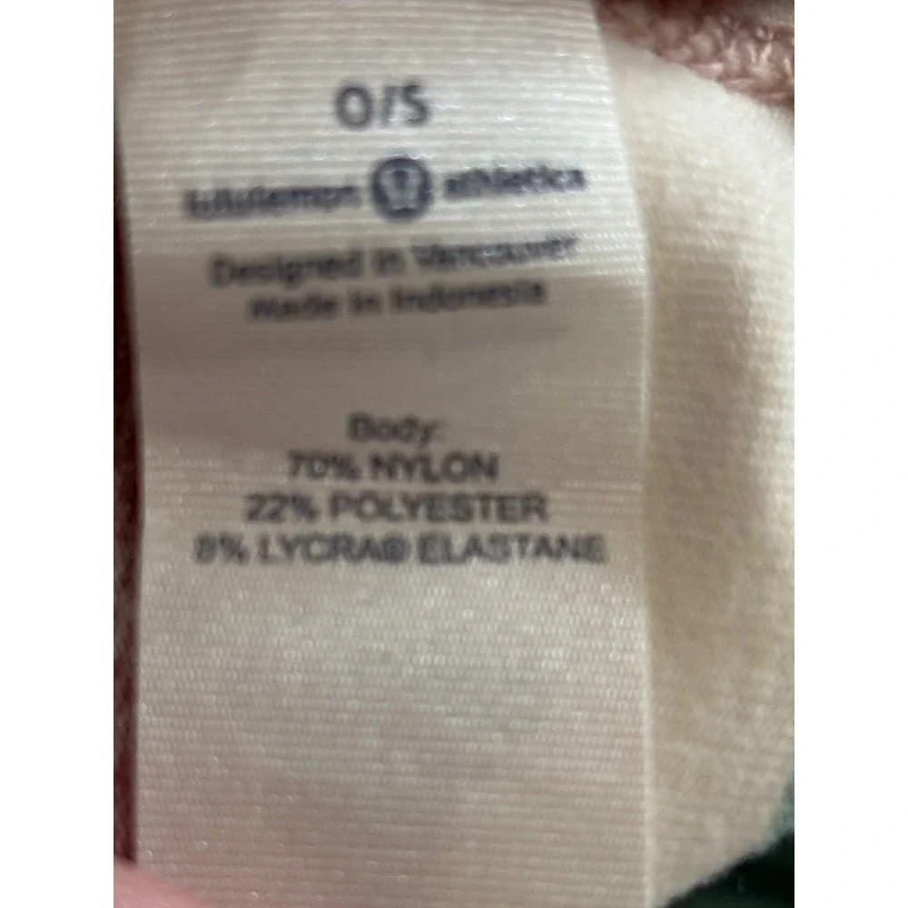 Lululemon Vinyasa‎ Scarf Multi Color Striped Snap Infinity Wrap Pink Teal OS